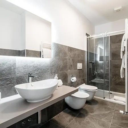 Appartement Friends - By Myhomeincomo