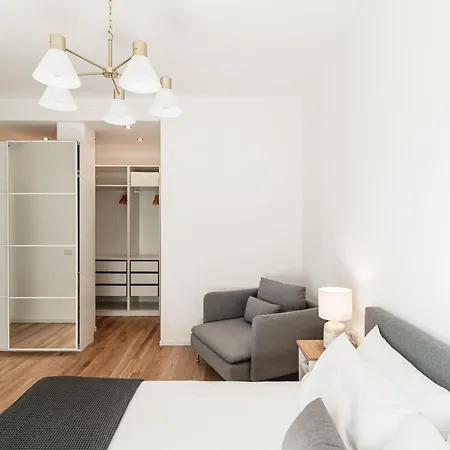 Friends - By Myhomeincomo * Côme