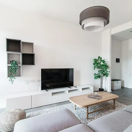 Appartement Friends - By Myhomeincomo