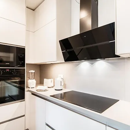 Appartement Friends - By Myhomeincomo *